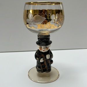 Hummel Wine Glass
